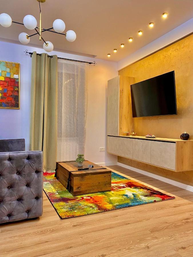 Blancris Boutique Apartment Brasov Exterior photo