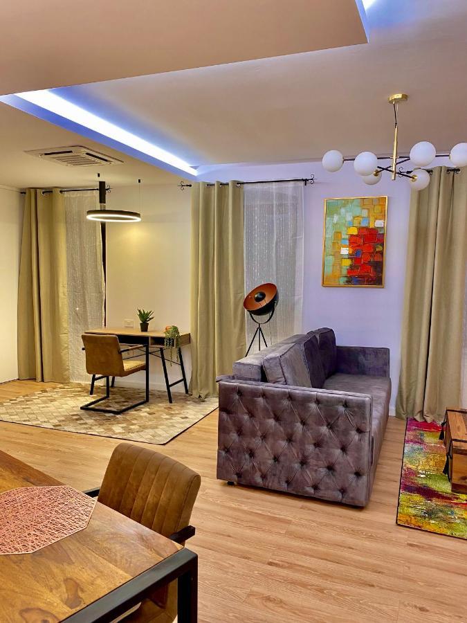 Blancris Boutique Apartment Brasov Exterior photo